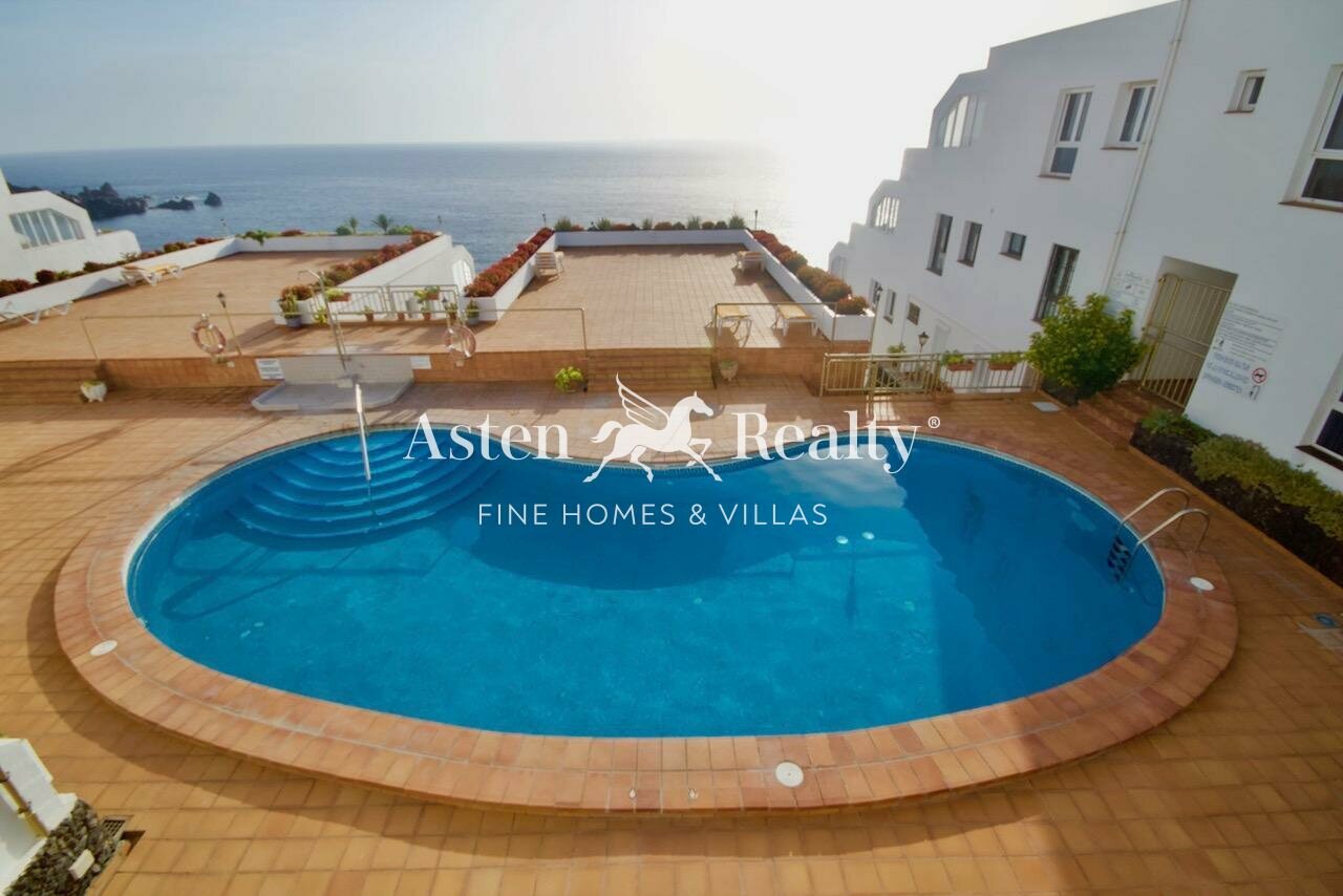 Asten Realty 1 Bedroom Apartment Playa La Arena La Riviera