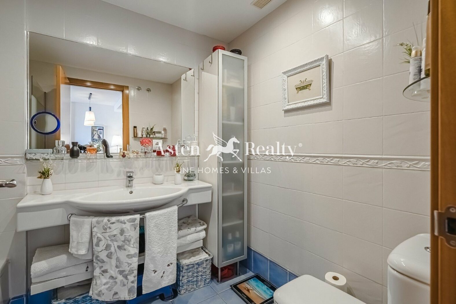 ASTEN Realty | Wohnung mit 2 Schlafzimmern - Playa Paraiso