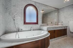 5 Bedroom Villa - Torviscas Alto (0)