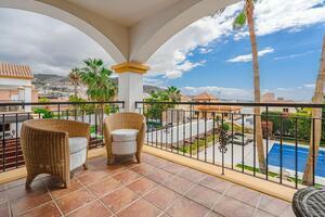 5 Bedroom Villa - Torviscas Alto (2)