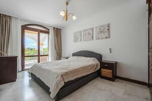 Villa mit 5 Schlafzimmern - El Madroñal (1)