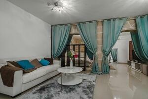 5 Bedroom Villa - Torviscas Alto (1)