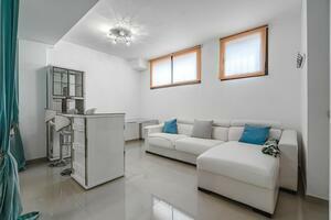 5 Bedroom Villa - Torviscas Alto (1)