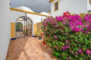5 Bedroom Villa - Torviscas Alto (3)