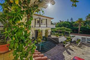 8 Bedroom Villa - Santa Cruz (2)