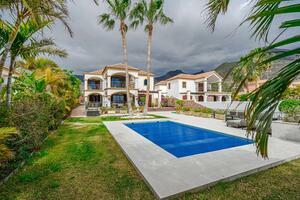 Villa mit 5 Schlafzimmern - El Madroñal (0)