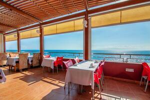 Business - Puerto de Santiago (0)
