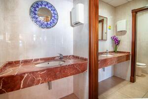 Business - Puerto de Santiago (0)