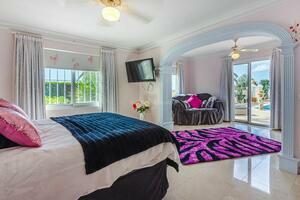 6 Bedroom Villa - Valle de San Lorenzo (3)