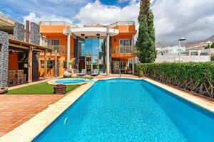 5 Bedroom Villa - Torviscas Alto (3)