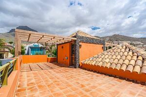 5 Bedroom Villa - Torviscas Alto (2)