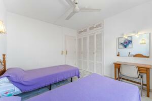 Apartamento de 2 dormitorios - San Eugenio Alto - Florida Park (2)