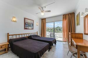Apartamento de 2 dormitorios - San Eugenio Alto - Florida Park (3)