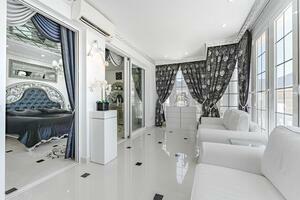 6 Bedroom Villa -  La Caleta (2)