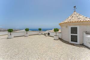6 Bedroom Villa -  La Caleta (1)