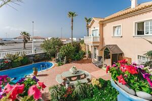 15 Bedroom Hotel - El Médano (0)