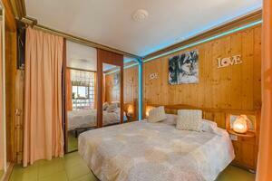 15 Bedroom Hotel - El Médano (2)