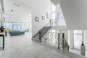 6 Bedroom Villa -  La Caleta (0)