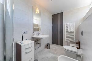 6 Bedroom Villa -  La Caleta (3)