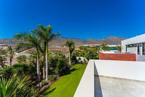 6 Bedroom Villa -  La Caleta (3)