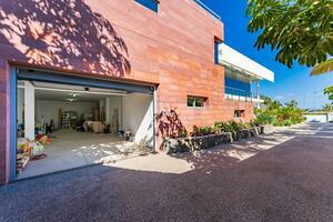 6 Bedroom Villa -  La Caleta (1)