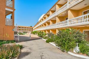 Hotel de 90 chambres - Costa del Silencio (0)