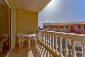 79 Bedroom Hotel - Costa del Silencio (2)