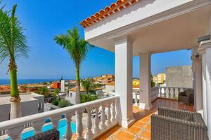 4 Bedroom Villa - Torviscas Alto (2)