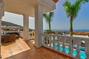 4 Bedroom Villa - Torviscas Alto (3)