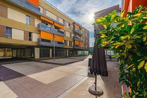 Apartamento de 2 dormitorios - Alcalá - Alcalá Center (0)