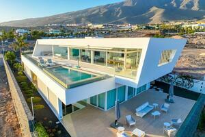 5 Bedroom Villa -  La Caleta (1)