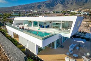 5 Bedroom Villa -  La Caleta (3)