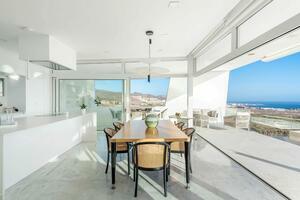 5 Bedroom Villa -  La Caleta (1)