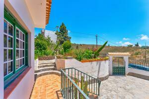 6 Bedroom House - Tijoco Alto (2)