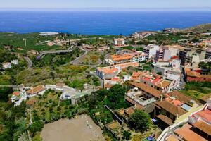 Luxury 6 Bedroom House - Icod de Los Vinos (3)