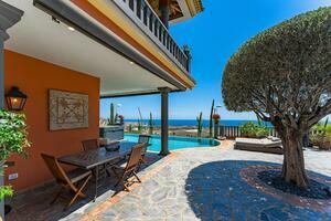 Luxury 4 Bedroom Villa - Adeje (3)