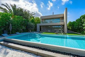 5 Bedroom Villa -  La Caleta (2)