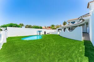 5 Bedroom Villa - Playa Paraíso (2)