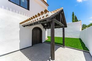 5 Bedroom Villa - Playa Paraíso (1)