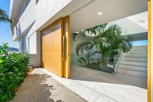 5 Bedroom Villa -  La Caleta (0)