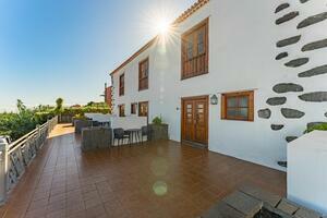 20 Bedroom Hotel - Los Realejos (1)