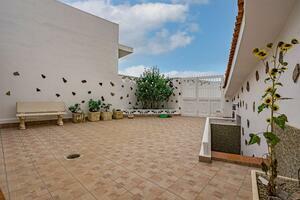 5 Bedroom House - Granadilla de Abona (0)