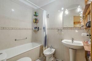 3 slaapkamers Appartement - Buzanada (0)
