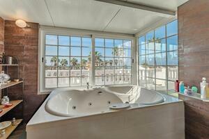 3 slaapkamers Villa - San Eugenio Alto (0)