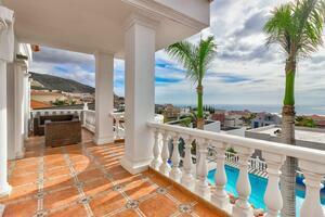 4 Bedroom Villa - Torviscas Alto (1)