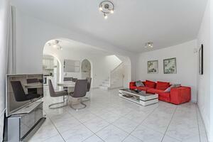 2 Bedroom Bungalow - El Madroñal - Las Mimosas — photo 5 of 25