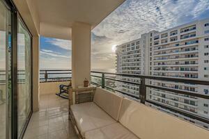 2 Bedroom Apartment - Playa Paraíso (3)