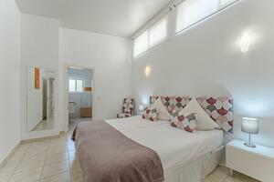 9 Bedroom Villa - Alcalá (3)