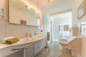 9 Bedroom Villa - Alcalá (3)