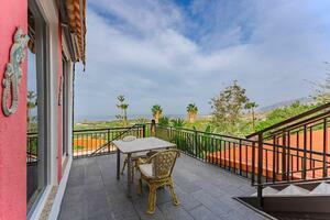9 Bedroom Villa - Alcalá (0)